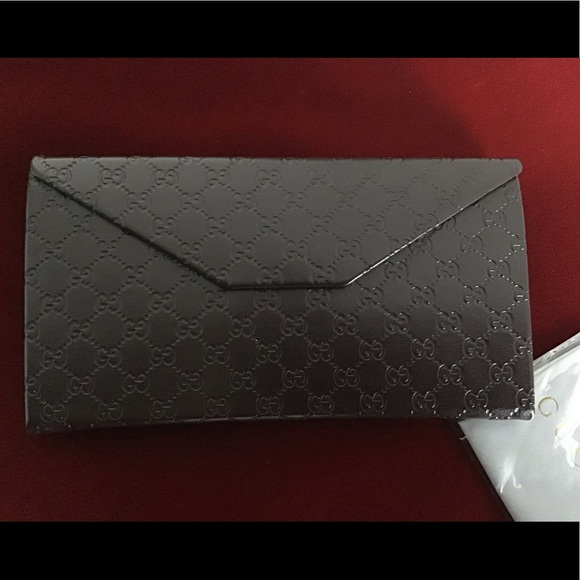 Gucci eye-ware Tri-folding case w/ cleaning cloth - Picture 7 of 9